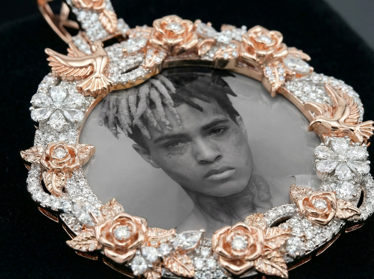 BornReal Wings & Roses Memory Pendant