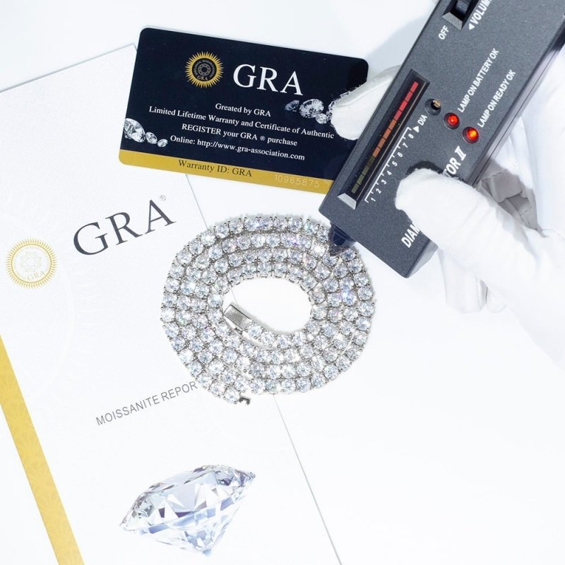 Iced Out 925 Sterling Silver Tennis Chain Necklace with VVS Stone_03