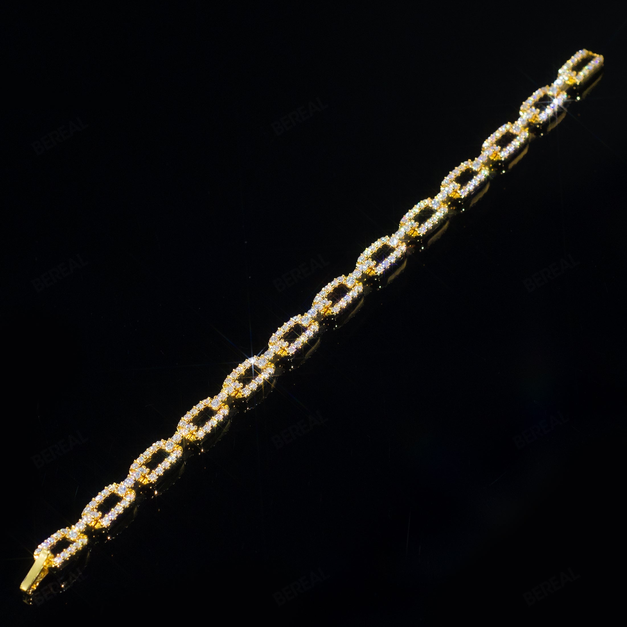 VVS Stone Ice Crystal Tennis Bracelet for Men and Women to Wear Daily_04