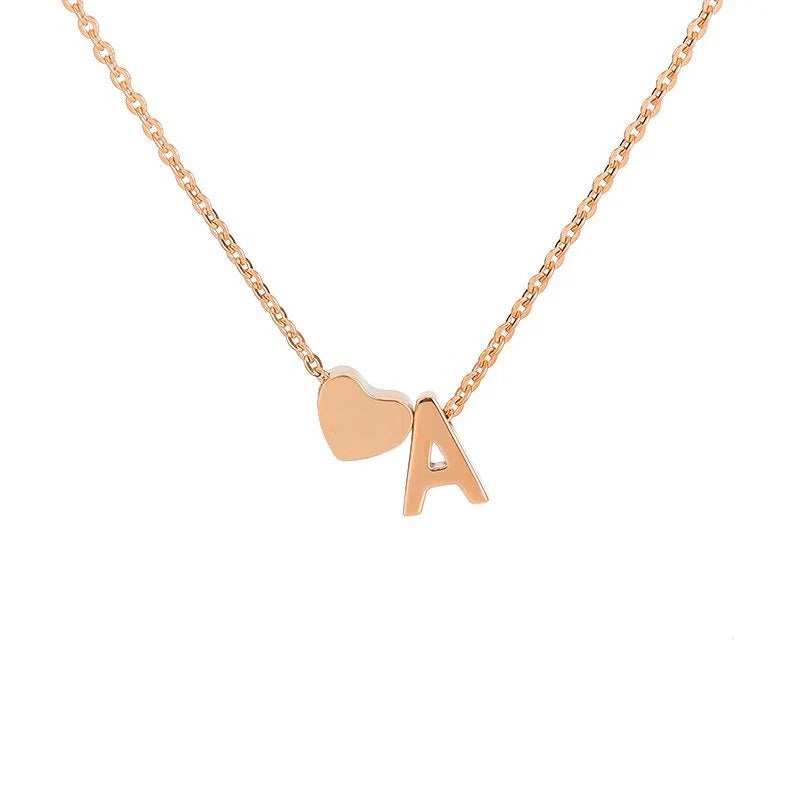 Colgante inicial personalizado de plata con letra R helada