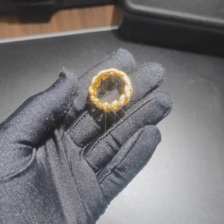 Bague cubaine en or jaune pour homme avec motif de glace