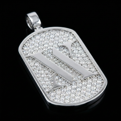 Colgante circular personalizado con corte baguette helado en piedra blanca y negra