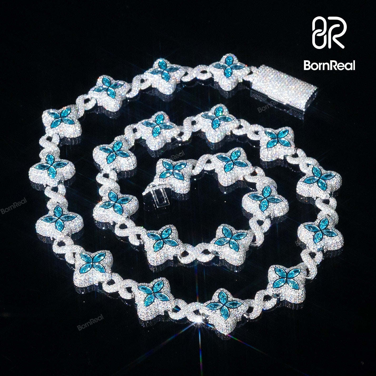 blue clover chain