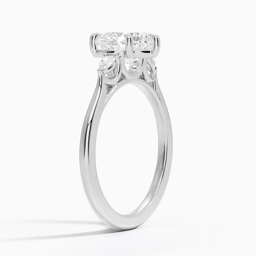 Bornreal Lab-Grown Diamond Heart Diamond Gemstone Three-Stone Customized.