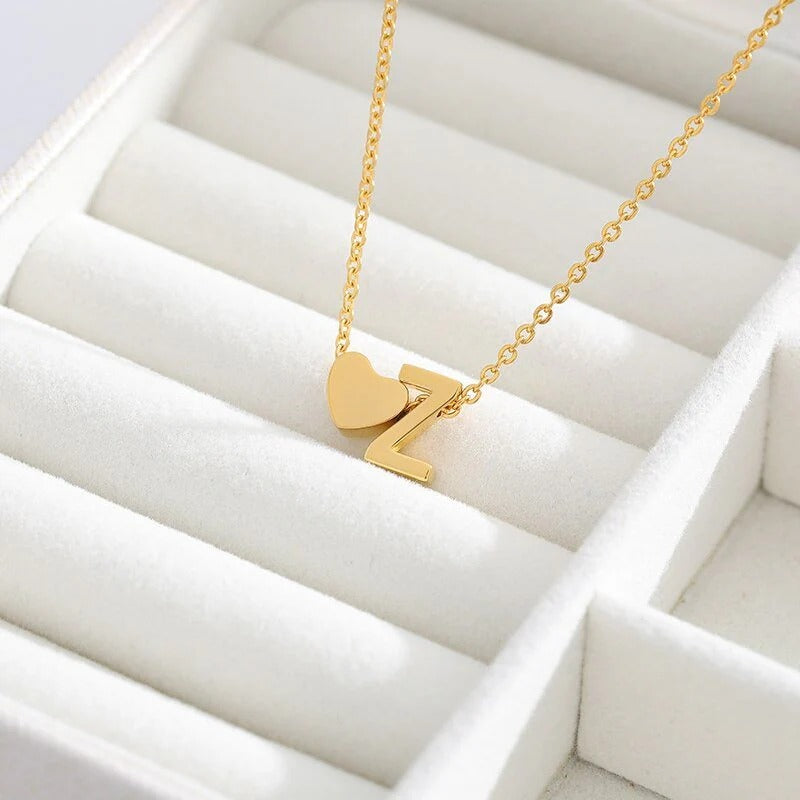 Colgante inicial personalizado de plata con letra R helada 
