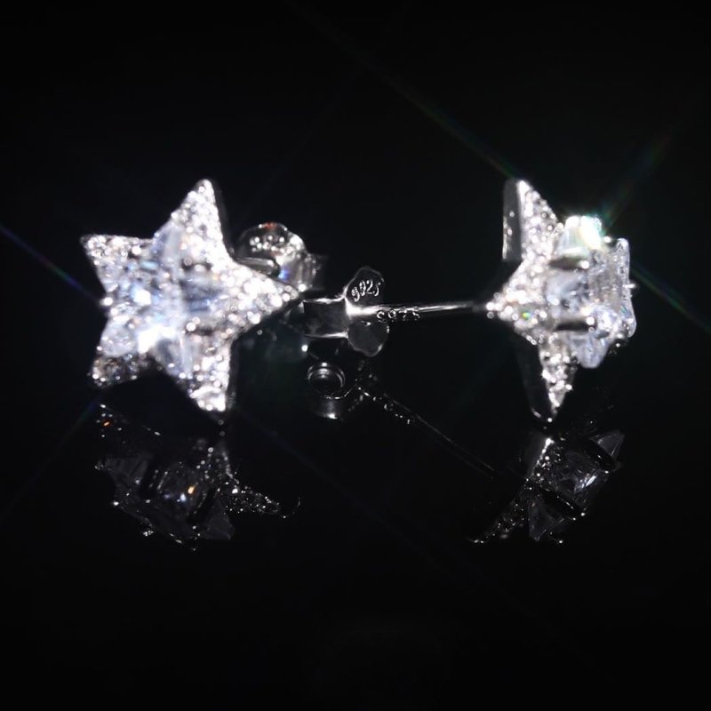 Moissanite Halo Star Stud Earring