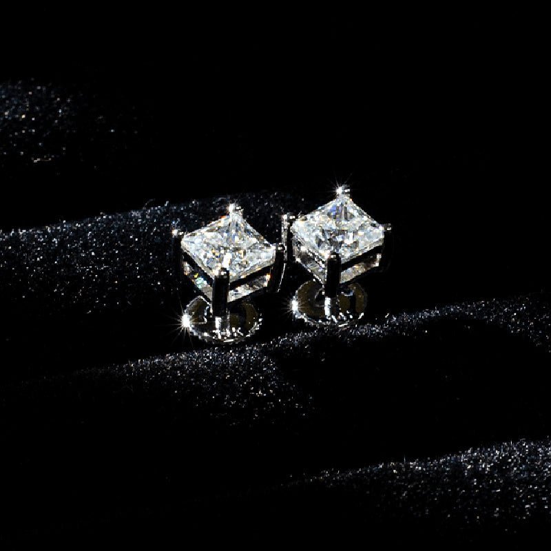 Princess Cut D Color VVS1 Moissanite Diamond Stud Earring For Gift (A Pair)