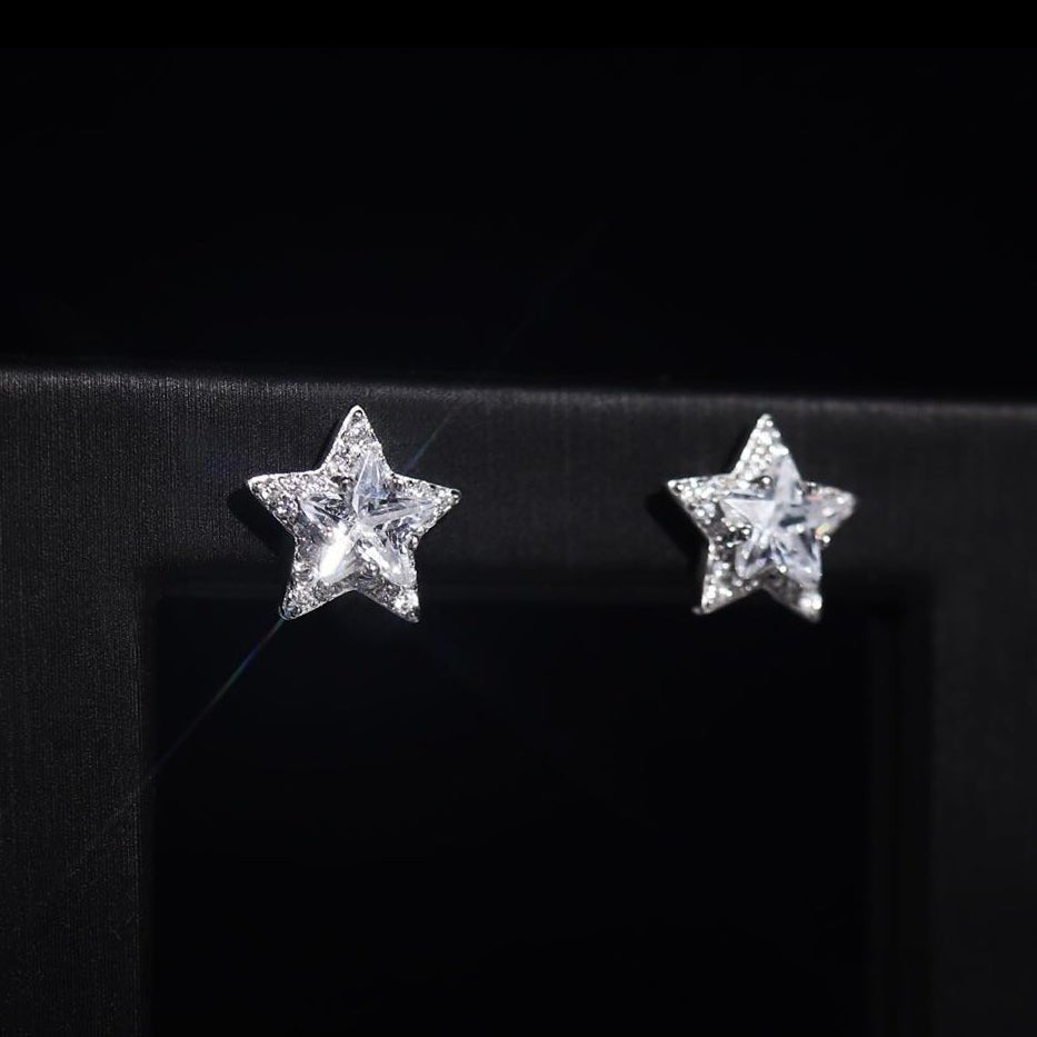 Moissanite Halo Star Stud Earring